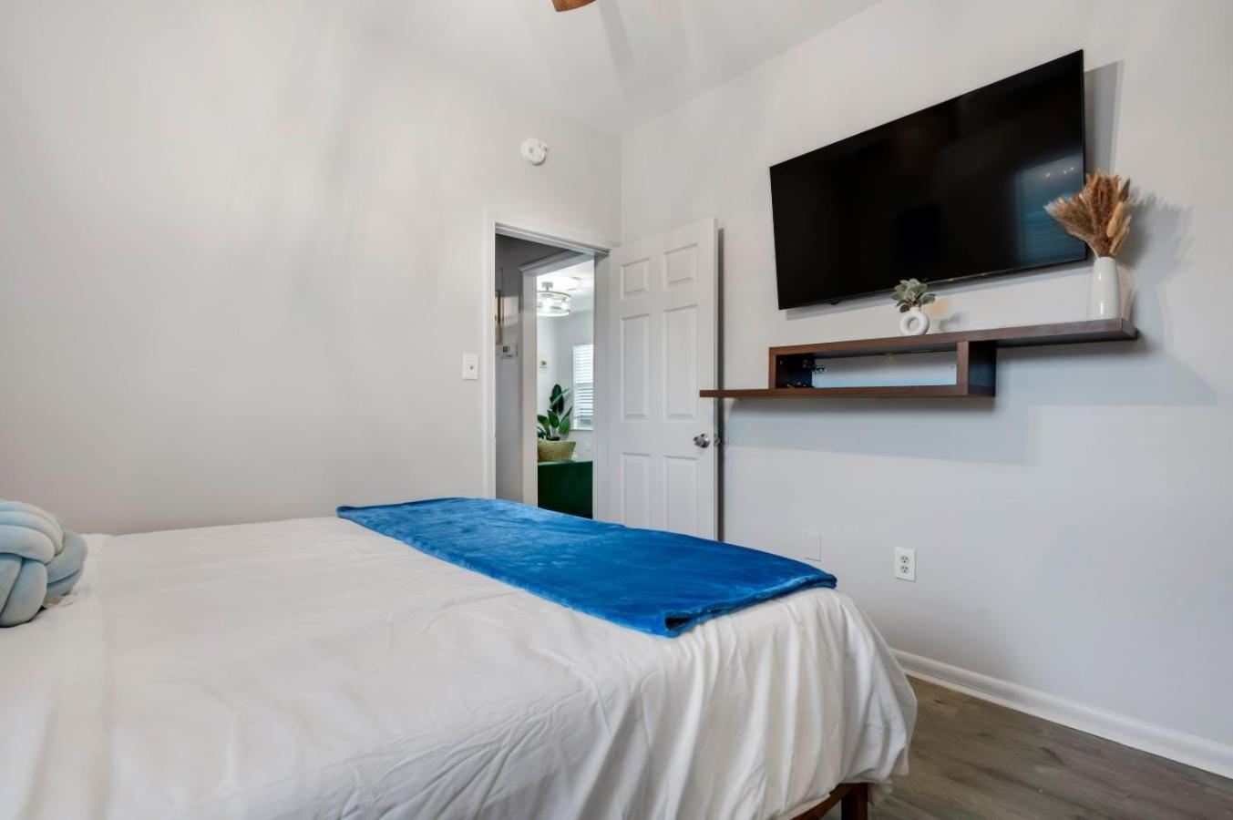 5Min To River Street, Dt - Spacious - Free Parking Savannah Dış mekan fotoğraf